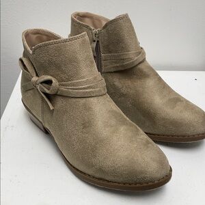 Kids Tan Suede Ankle Boots